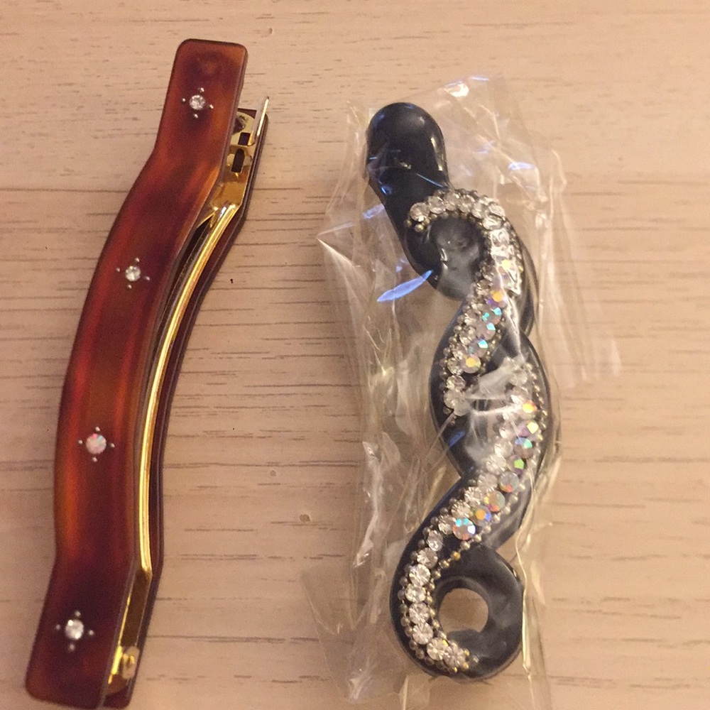 Hair clips